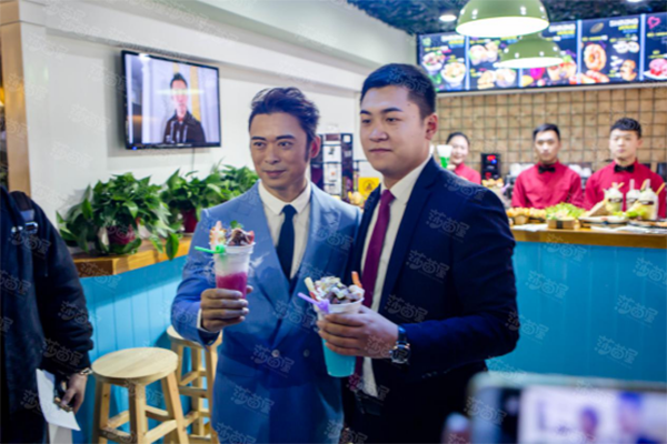 開(kāi)一家莎茵屋牛排杯怎么樣（圖）_1