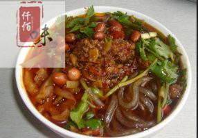 酸辣粉肉夾饃絕配小吃最賺錢的創(chuàng)業(yè)項(xiàng)目_1