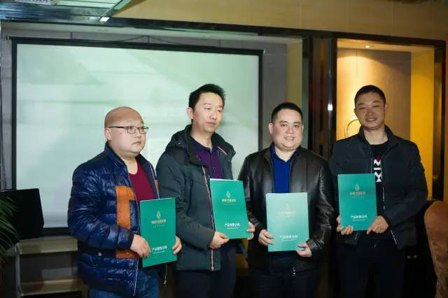 【20年德瑯專注匠心造】德瑯全屋定制2017新品發(fā)布會(huì)暨企業(yè)發(fā)展研討會(huì)成功舉辦（圖）_6