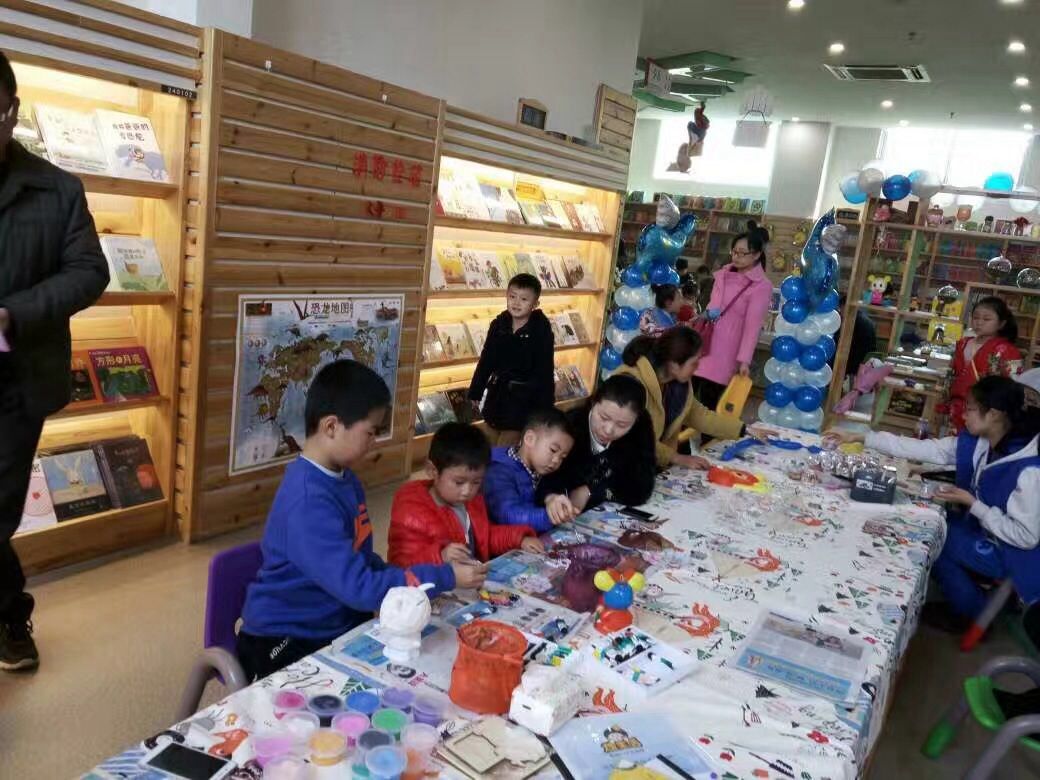 燭生活創(chuàng)意蠟燭香薰店開(kāi)業(yè)鉅惠活動(dòng)（圖）_3