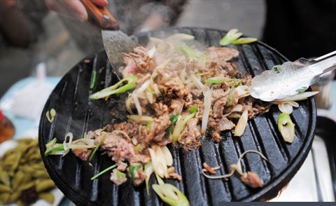 炙子烤肉需要加盟還是可以學(xué)習(xí)炙子烤肉的做法+技術(shù)（圖）_1