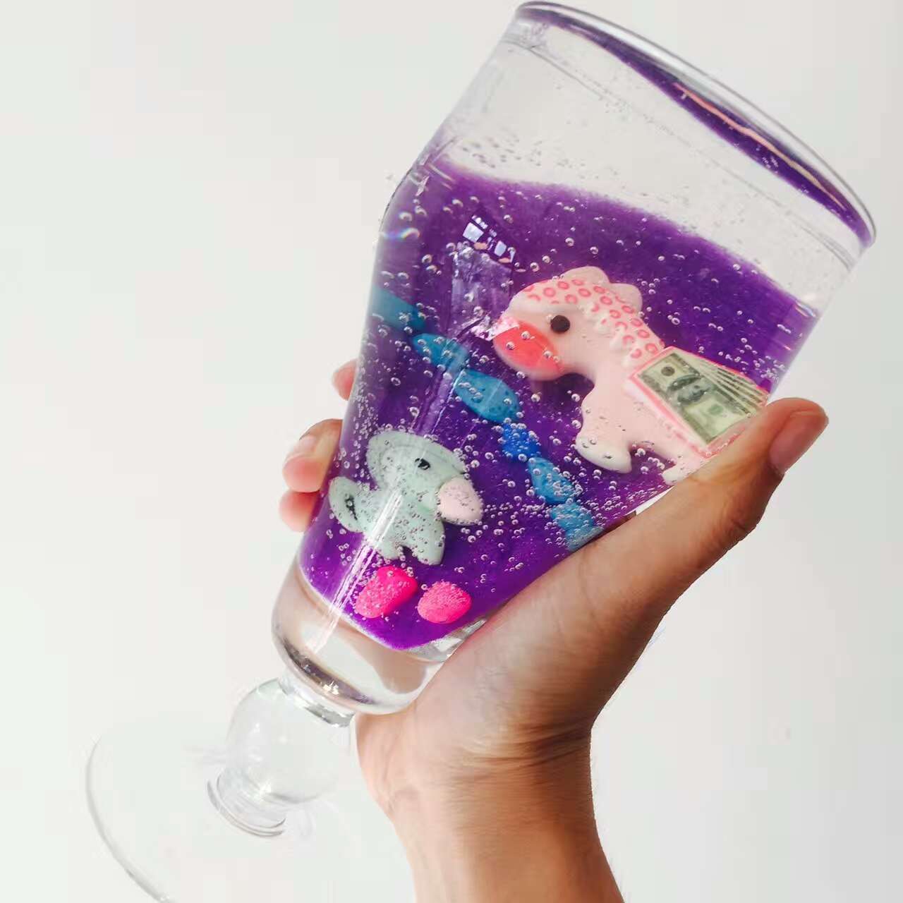 蠟燭香薰店手工加盟一場(chǎng)DIY燭光婚禮 一條浪漫的財(cái)富路_1