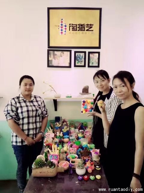 陳店長的陶藝學(xué)習(xí)創(chuàng)意手工館培訓(xùn)結(jié)束（圖）_3