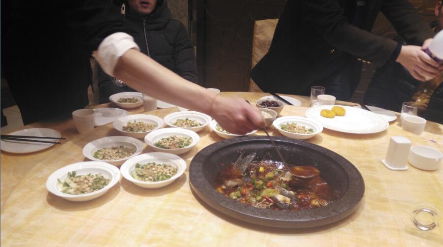 妙廚老爹開辟蒸汽石鍋魚加盟新潮流（圖）_1