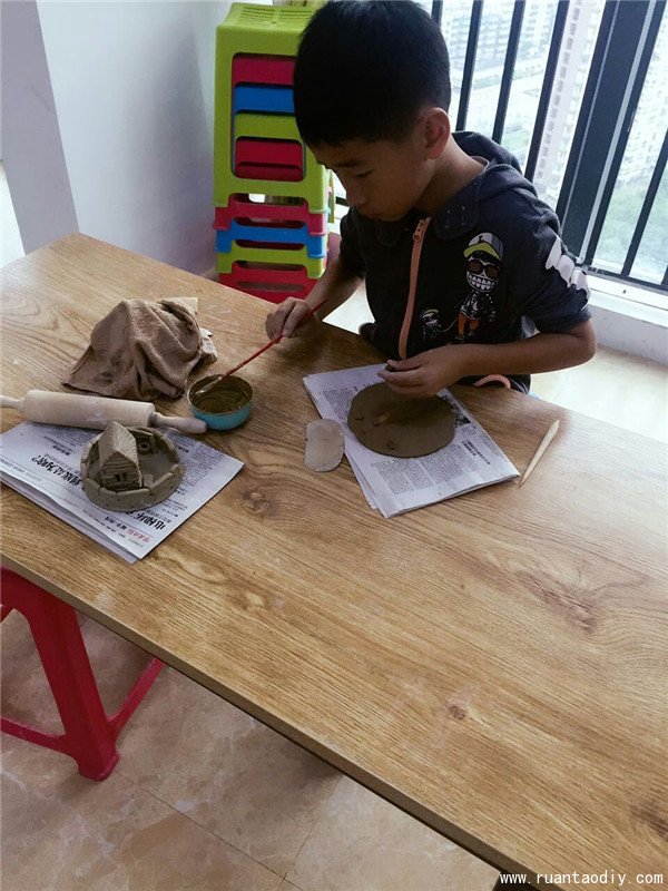 戴店長的陶指藝創(chuàng)意手工店活動報道（圖）_3