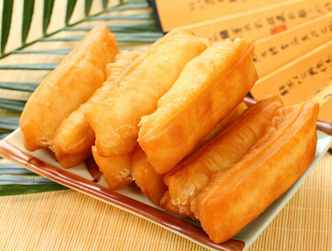 香脆大油條學(xué)費(fèi)只要1180，送麻團(tuán)煎堆做法培訓(xùn)（圖）_1