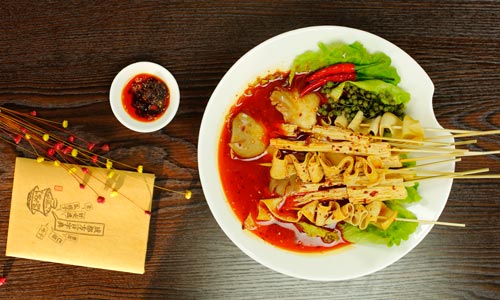 麻辣燙加盟店怎么樣？九索彰顯特點優(yōu)勢（圖）_1