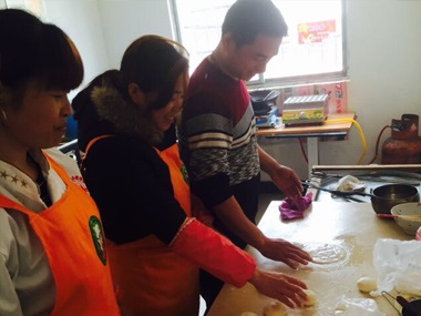 湖南砂鍋菜培訓(xùn)，湖南砂鍋菜培訓(xùn)要多少學(xué)費(fèi)（圖）_8