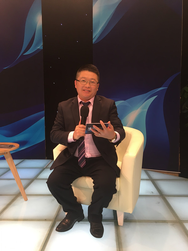 熱點回顧 漆強化工參加《牛商論道》錄制現(xiàn)場_2