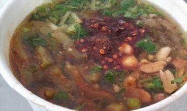 加盟一家正宗天下曉富酸辣粉店面需要多少錢-開家小店創(chuàng)富_1