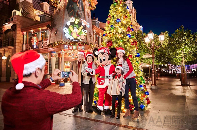 AA國際動(dòng)漫帶你看上海迪士尼的首個(gè)圣誕節(jié)_6