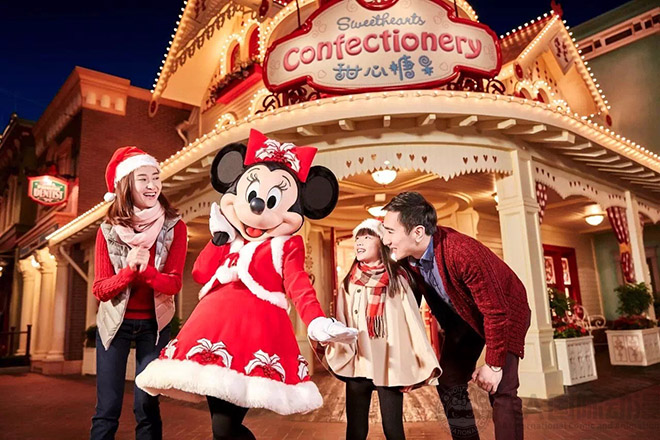 AA國際動(dòng)漫帶你看上海迪士尼的首個(gè)圣誕節(jié)_7
