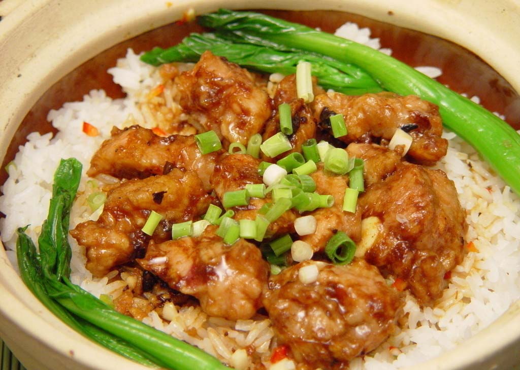 哪里能學(xué)做正宗煲仔飯，廣州學(xué)煲仔飯配送老火靚湯培訓(xùn)（圖）_1