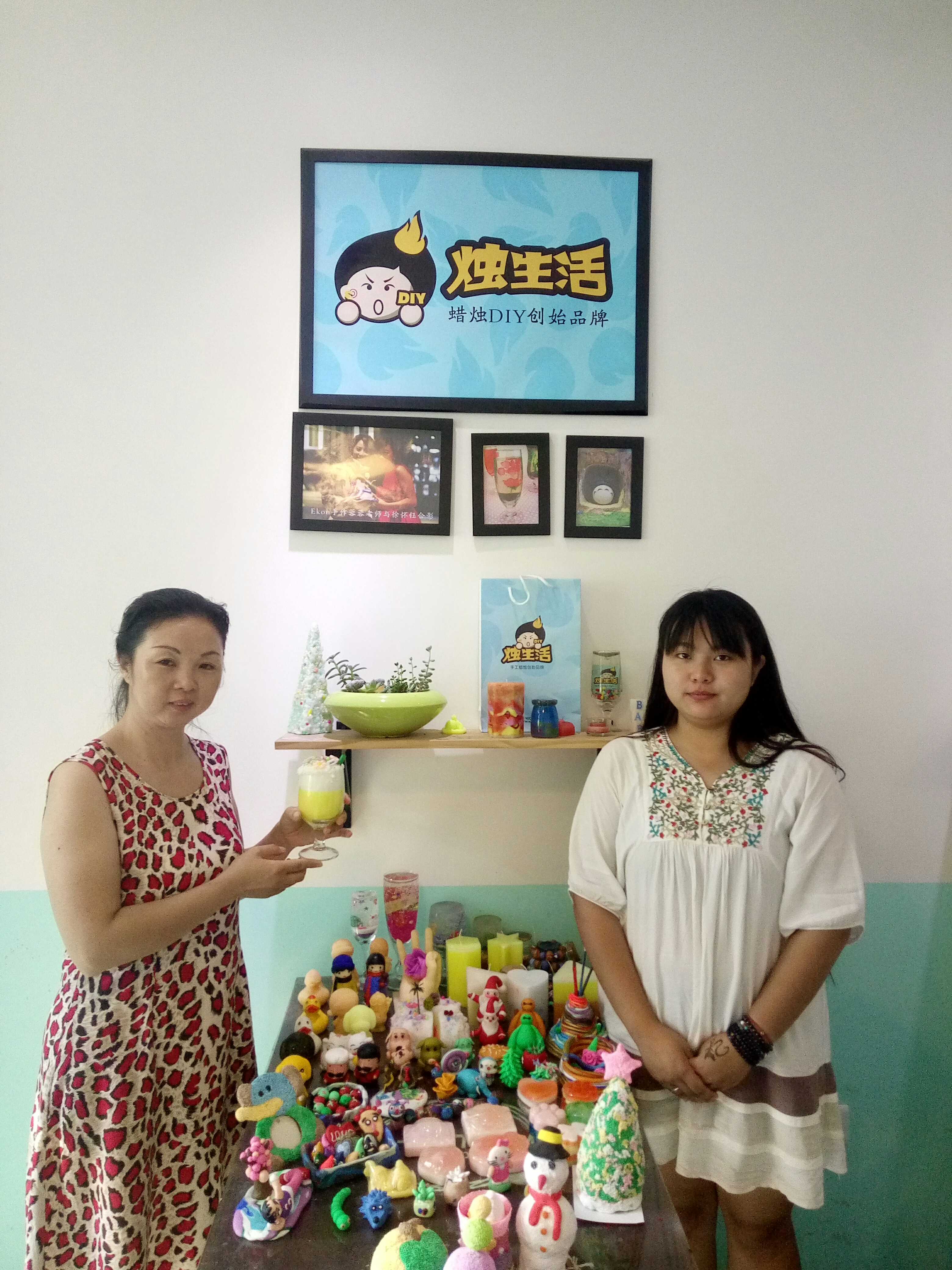 燭生活蠟藝DIY謝梅女士的小店總部培訓(xùn)圓滿結(jié)束（圖）_4