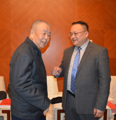 坤凡教育集團總經(jīng)理受各界領導親切接見（圖）_2