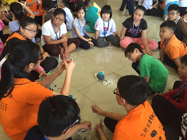 燭生活馬來(lái)西亞店佛學(xué)DIY蠟燭課堂現(xiàn)場(chǎng)（圖）_2