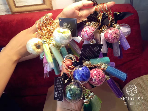 墨飾居創(chuàng)意花店的永生花—以花為名，與時(shí)光秘誓（圖）_1