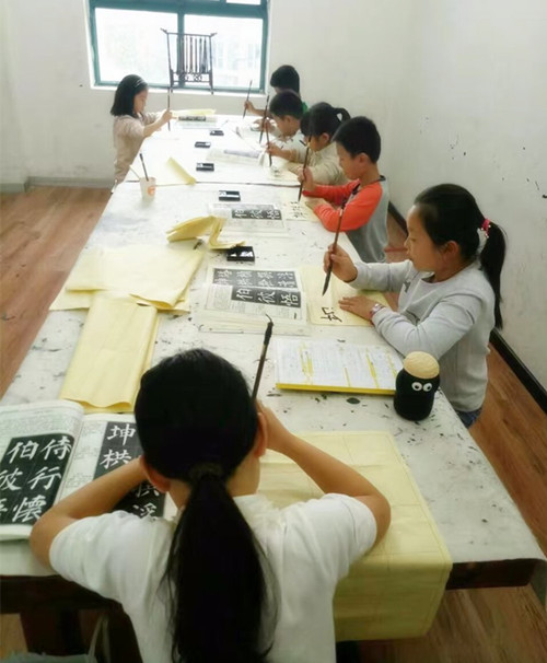 鄭州金水區(qū)少兒書法培訓(xùn)哪家好（圖）_1
