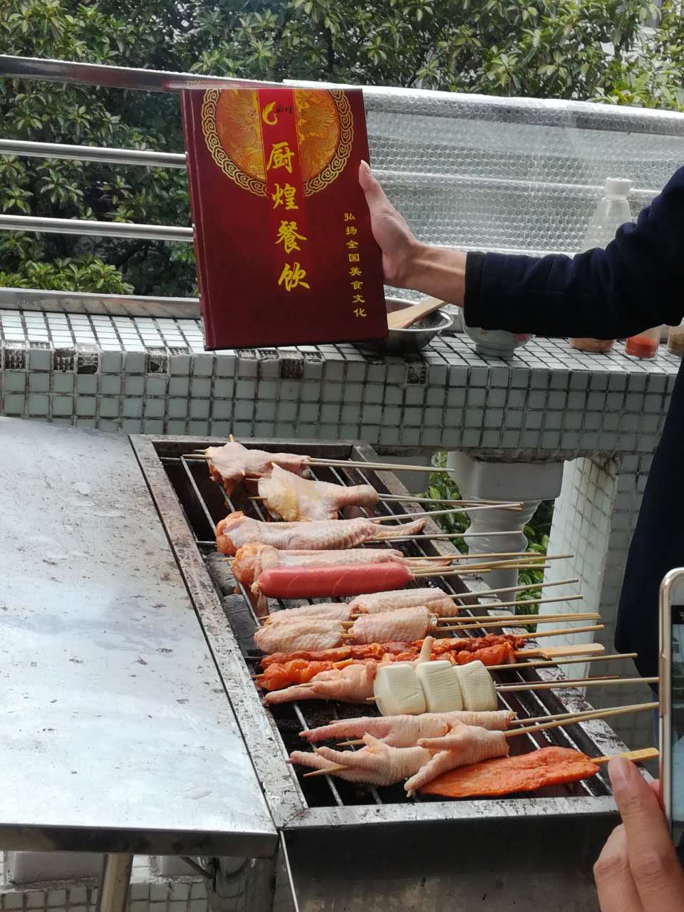 廣州專業(yè)燒烤系列做法培訓，正宗燒烤技術(shù)培訓（圖）_1