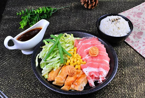 鐵板飯板燒廚房加盟多少錢（圖）_2