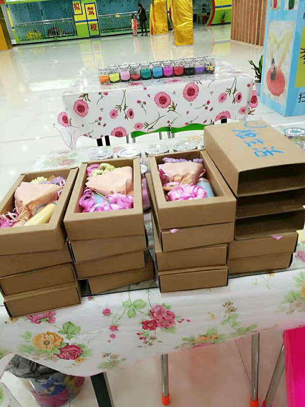 燭生活創(chuàng)意手工代理店國慶渠道活動報道（圖）_3