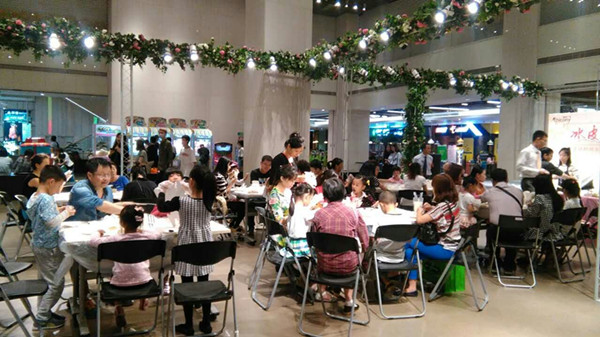 花好月圓DIY冰皮月餅制作活動現(xiàn)場（圖）_6