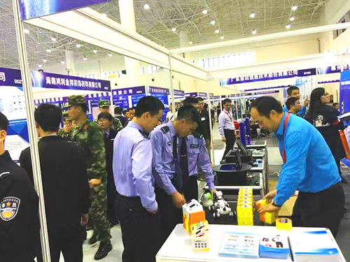 德犬智能家用安全裝備亮相國際展銷會，引國內外客戶關注?。▓D）_2