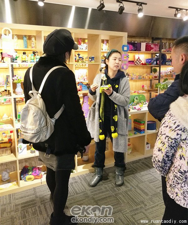 邱琴女士成功加盟陶指藝創(chuàng)意DIY兒童手工坊（圖）_2