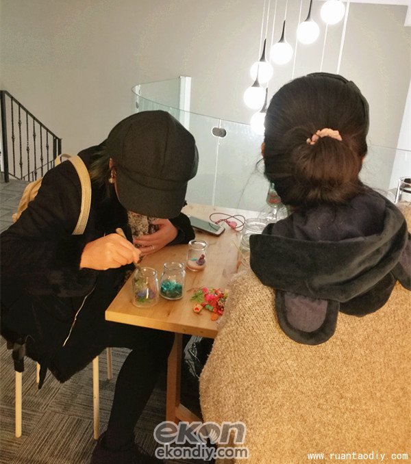 邱琴女士成功加盟陶指藝創(chuàng)意DIY兒童手工坊（圖）_4