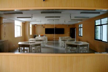 河南錄播教室裝修-泰陽(yáng)天佑聲光科技有限公司_2