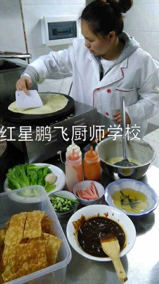 山東雜糧煎餅技術(shù)哪里可以學(xué) 哪里能學(xué)到雜糧煎餅果子（圖）_2