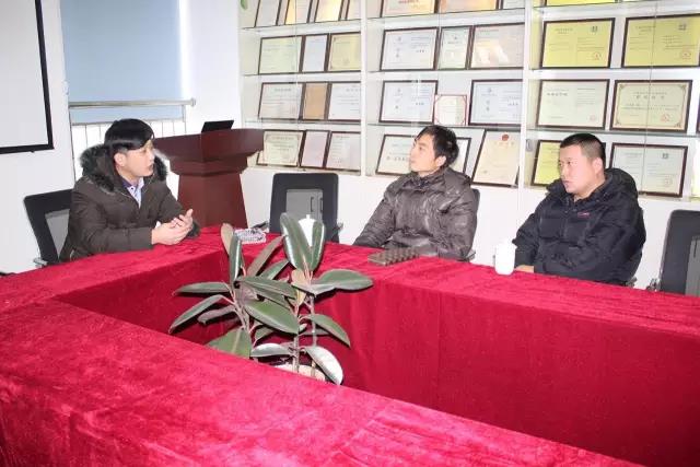 正定創(chuàng)新廣告楊總一行來公司二次深入考察（圖）_1