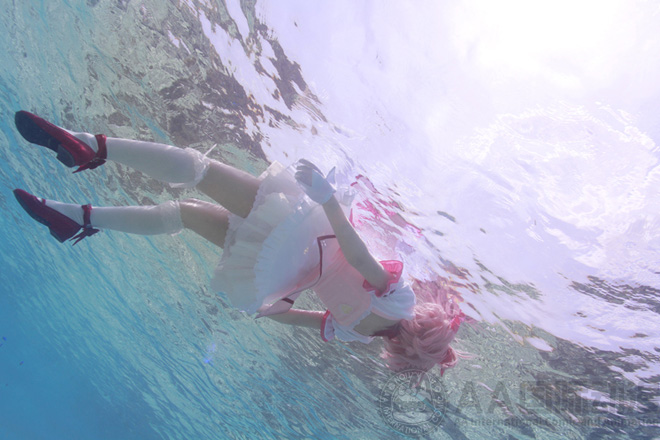 AA國(guó)際動(dòng)漫：最新最給力cosplay作品賞析_3