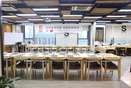 皮膚管理培訓(xùn)學(xué)校_1