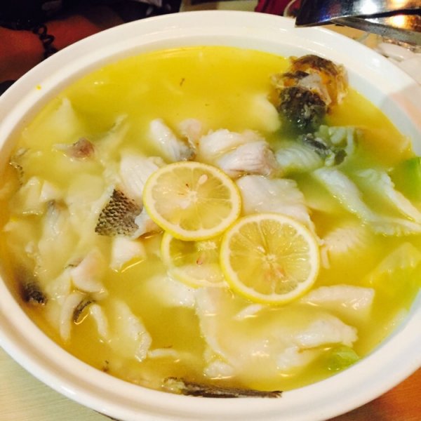 學習檸檬魚做法技術，廣州培訓檸檬魚做法哪里好（圖）_1