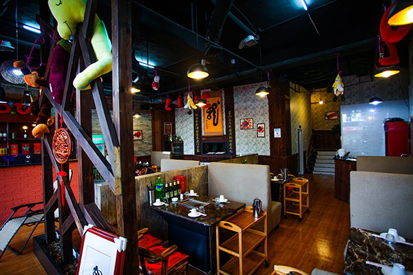 龍之火海鮮養(yǎng)生燒烤加盟（圖）_3