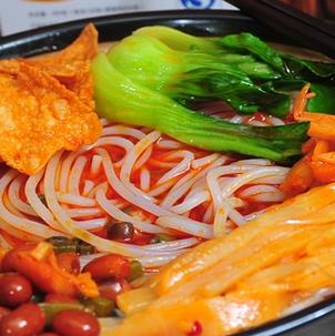 柳三姐螺螄粉想之流涎，食之難忘。（圖）_1