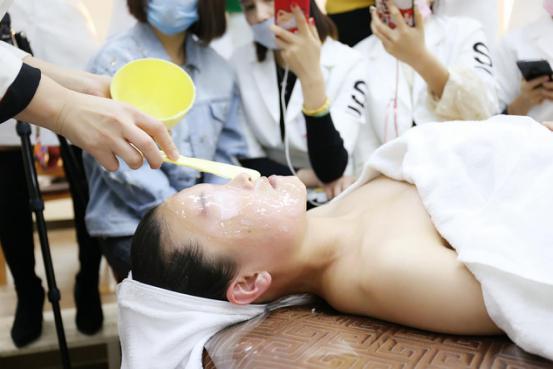 皮膚管理培訓(xùn)學(xué)校_2