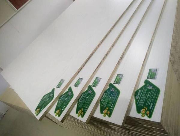 裝修板材品牌,精材藝匠生態(tài)板選購,你要懂的五個(gè)細(xì)節(jié)（圖）_1