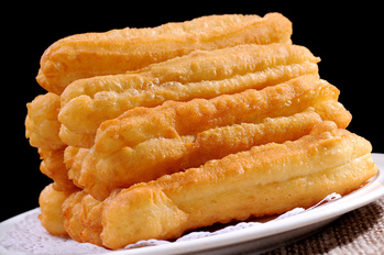 無(wú)礬大油條培訓(xùn)，廣州哪里有無(wú)礬油條學(xué)（圖）_1