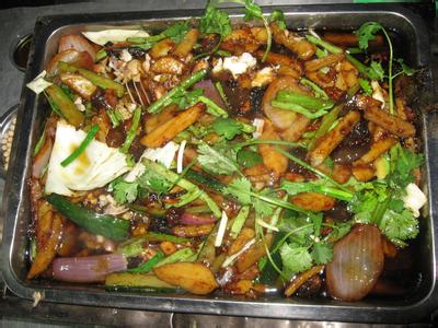 鳴記烤魚(yú)加盟培訓(xùn)及費(fèi)用多少（圖）_1