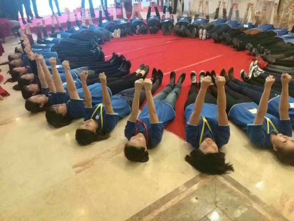 2017雅之孕百萬美容師特訓(xùn)營現(xiàn)場直擊－狼性團(tuán)隊 激情燃燒_1