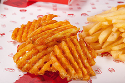 鄉(xiāng)鎮(zhèn)開漢堡店怎么樣？華客多漢堡加盟費(fèi)多少？ 漢堡加盟電話_1