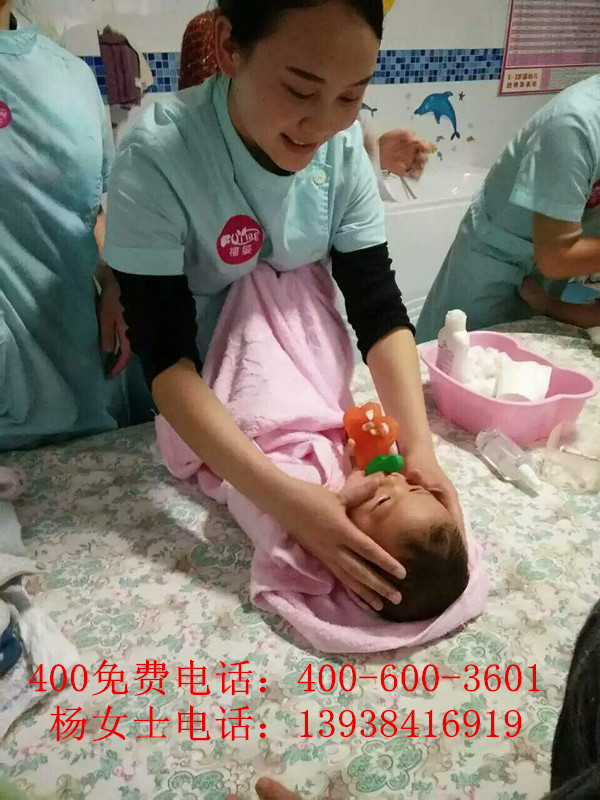 晉城嬰幼兒游泳館培訓(xùn)（圖）_1