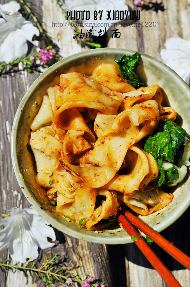 夏天開(kāi)快餐店的增加項(xiàng)目賣什么好？做陜西油潑面適合年輕人和外賣嗎會(huì)不會(huì)太單一呢_2