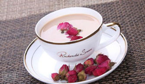 奶茶店設(shè)備購買的技巧_1