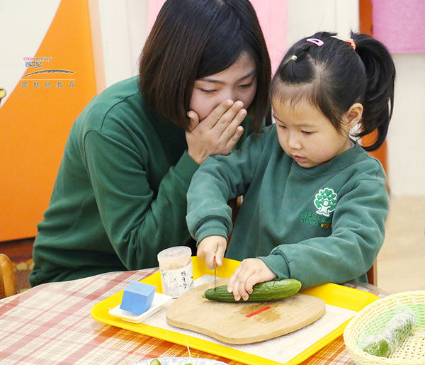 國際先進幼兒園加盟品牌推薦跨世紀教育_1