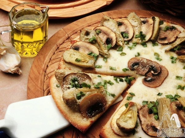 AA國(guó)際動(dòng)漫：怎么成功經(jīng)營(yíng)動(dòng)漫披薩店？_1