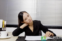 喬氏黑玉膏分享怎樣改善頸椎病最有效_1