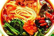 長沙哪里學(xué)螺螄粉技術(shù)好（圖）_8